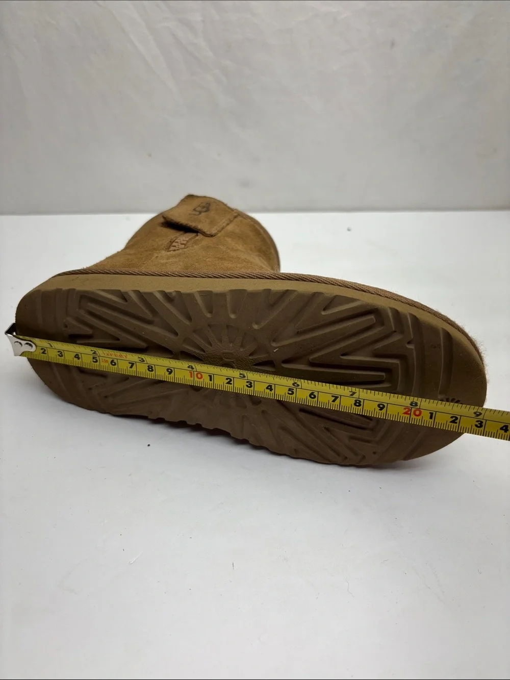 UGG Kids Brown Suede Shearling Lined Ankle Boots, SZ 13 little girl, box 79
